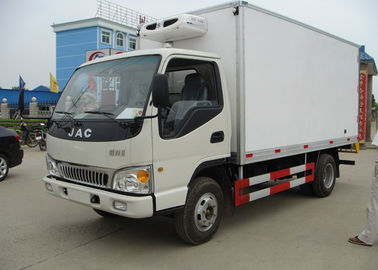 China 4x2 3 do congelador toneladas de caminhão da caixa, caminhão de entrega refrigerado com rei Thermo Unidade fornecedor