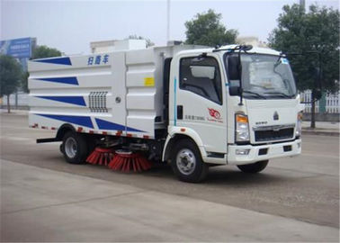 China Água do caminhão da vassoura de estrada dos eixos do Euro II RHD 2 que salvar o tipo molhado máquina da limpeza da rua fornecedor