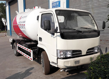 China 2,5 toneladas de 4x2 5M3 cortam do gás de petróleo liquefeito do caminhão 5000L 2.5T do LPG o propano fornecedor