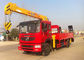 O caminhão de 4 toneladas do guindaste de Dongfeng 4x2, caminhão de 2 eixos montou o guindaste telescópico fornecedor